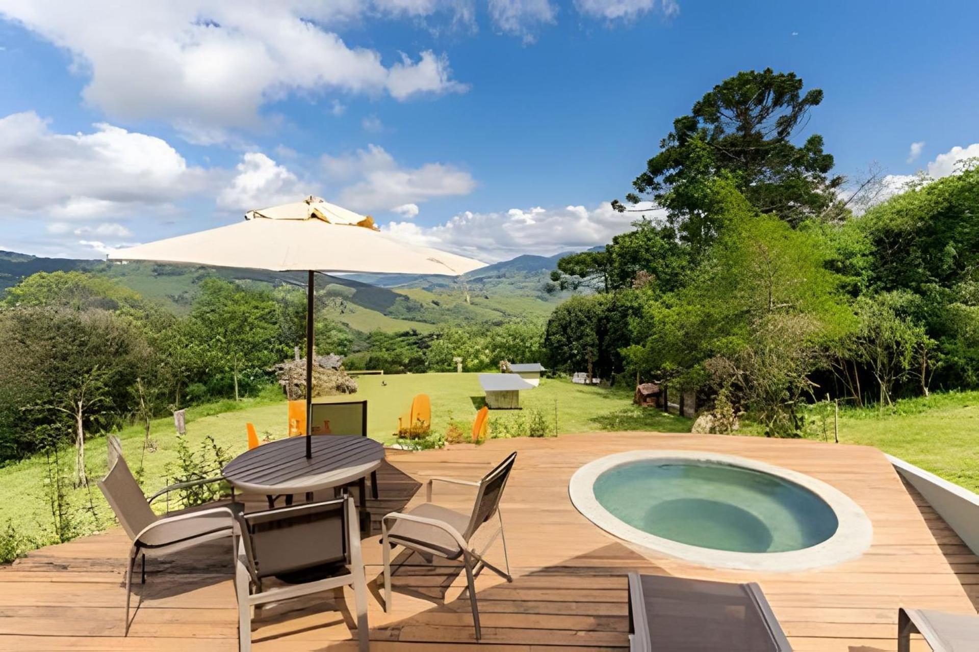 Chales Suites Gorjeios Da Mantiqueira 상벤투 두 사푸카이 외부 사진