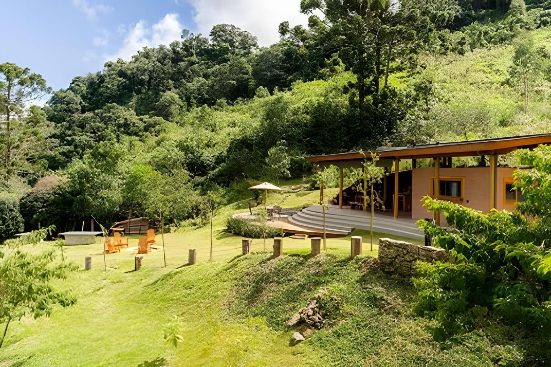 Chales Suites Gorjeios Da Mantiqueira 상벤투 두 사푸카이 외부 사진